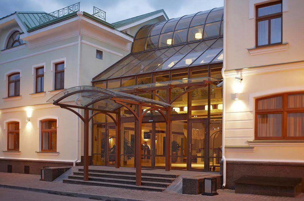 Dvor Podznoeva - Business Building Hotel Pskov Buitenkant foto